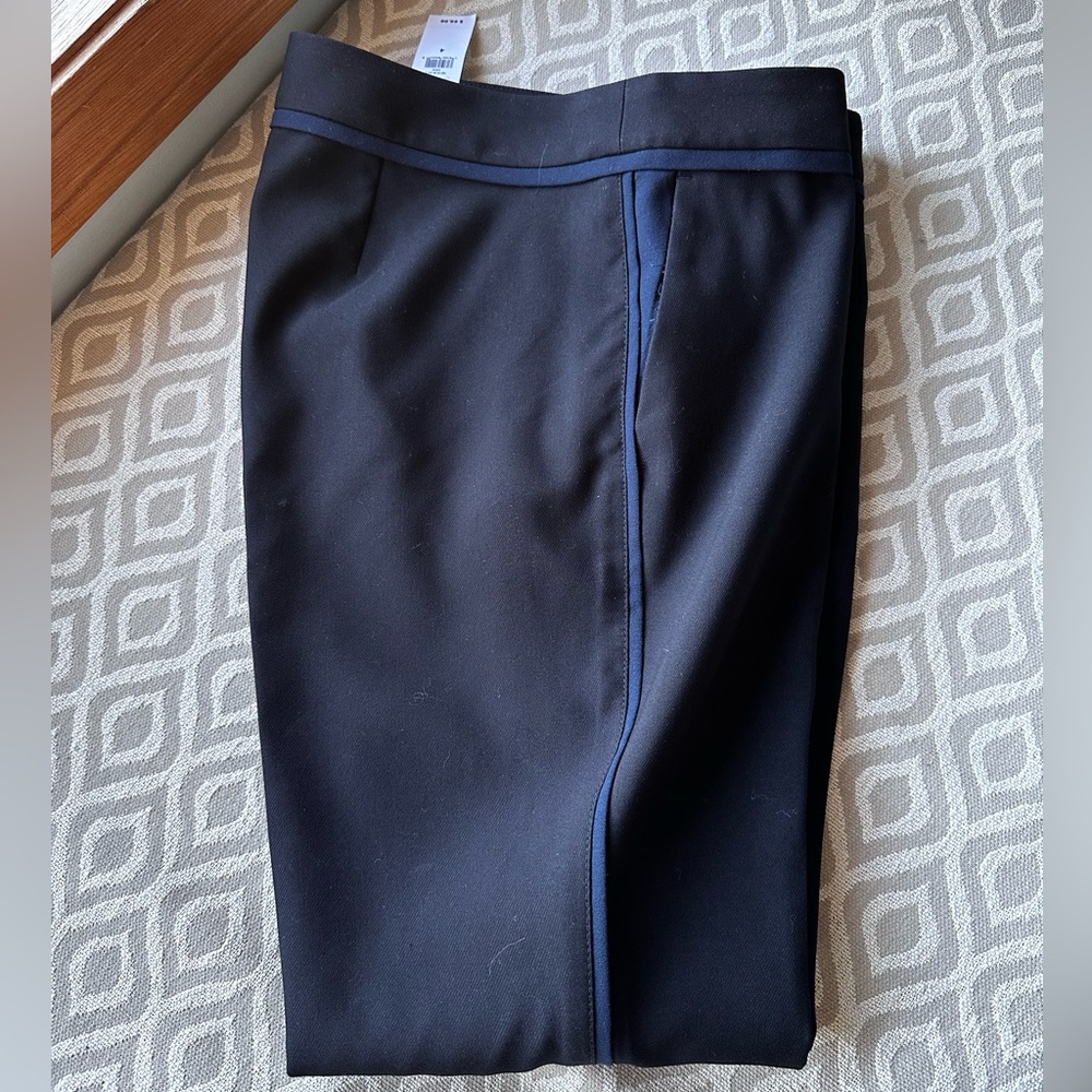 Banana Republic‎ Black Pants with Blue Accent Piping/Trim sz 4